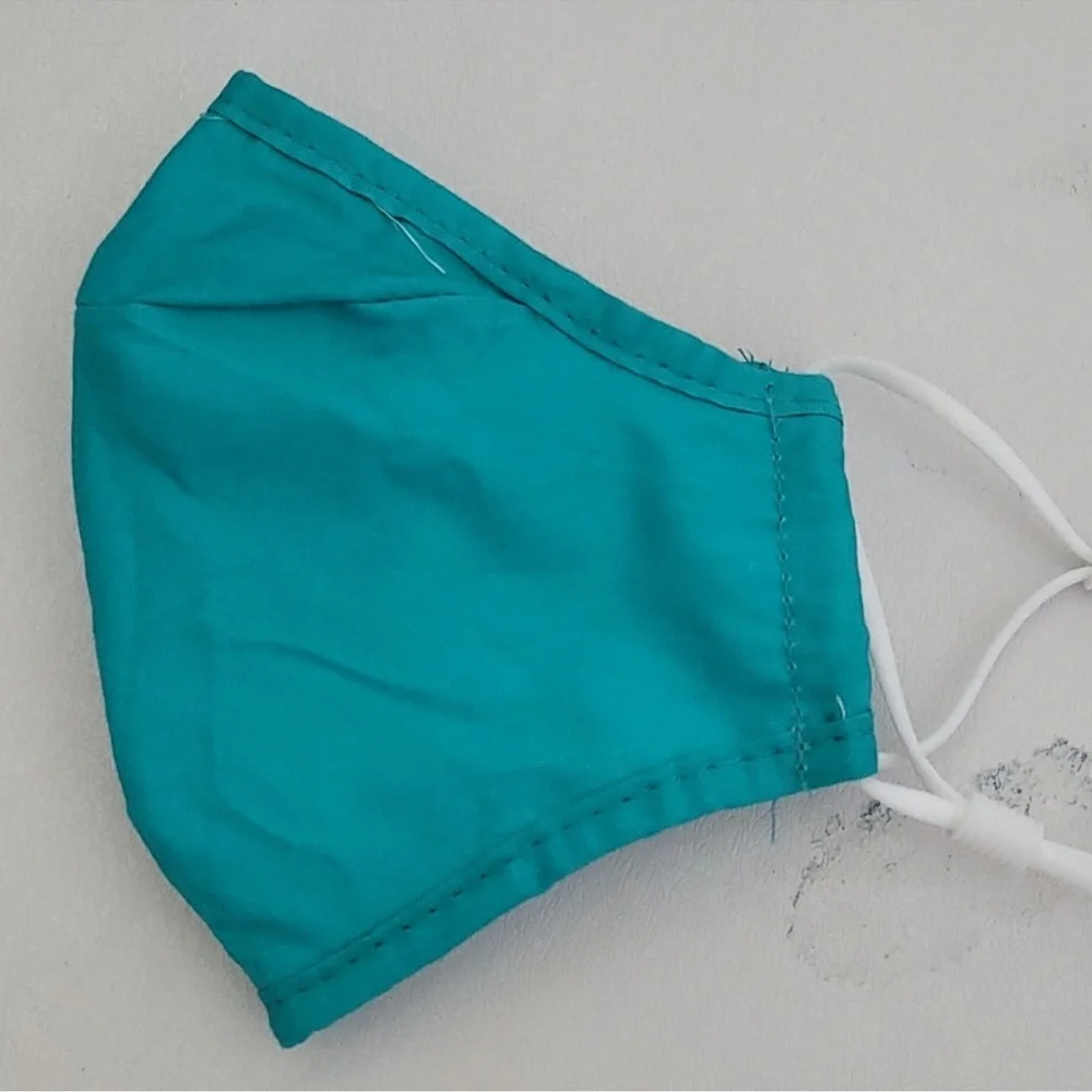 NWOT Tieks Face Mask